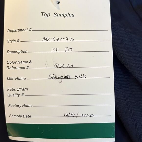 Adrianna Papell Shanghai Silk Navy Blue Size Medium. Sleeveless With V-neck. - Picture 9 of 9